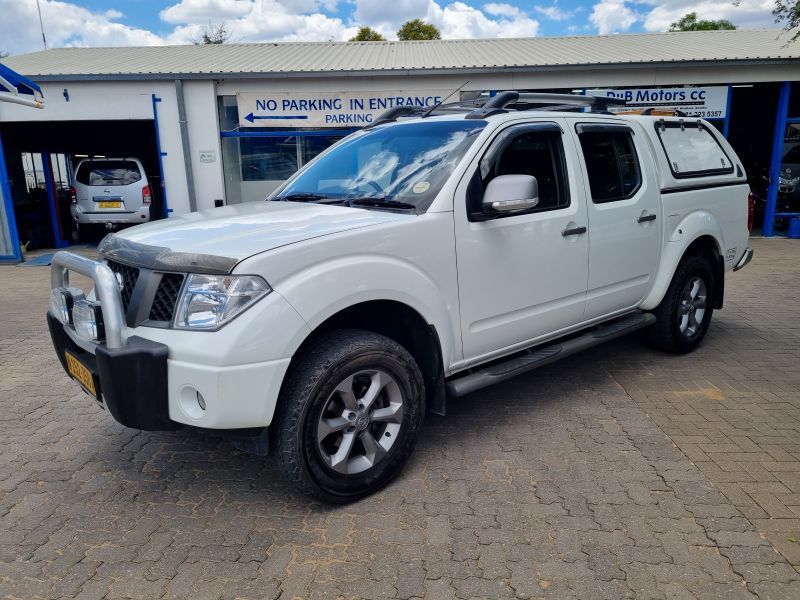 nissan navara 4.0 v6 4x4 for sale